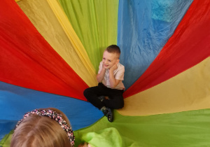 Jubilat w kolorowej chuście