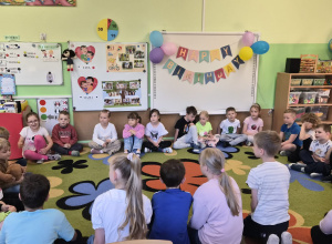 Projekt uczniów ze Sz.P nr 193 "Czytamy książki dla przedszkolaków"